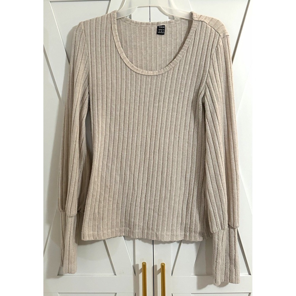 SHEIN Women's Beige Solid Scoop Neck Long Sleeve Ribbed Knit Pullover Top, M